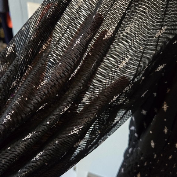 Gorgeous Penningtons Black Dress with detail, size X - Picture 5 of 7